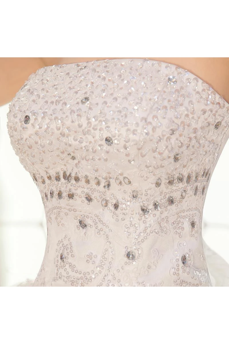 Gorgeous Strapless Beadings Crystal Wedding Dresses Lace-up Tulle Lace Bridal Gown