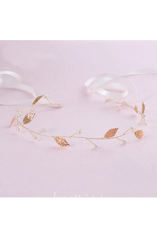 Beautiful Fresh Bridal Hairband With Chrysanthemum Rhinestone