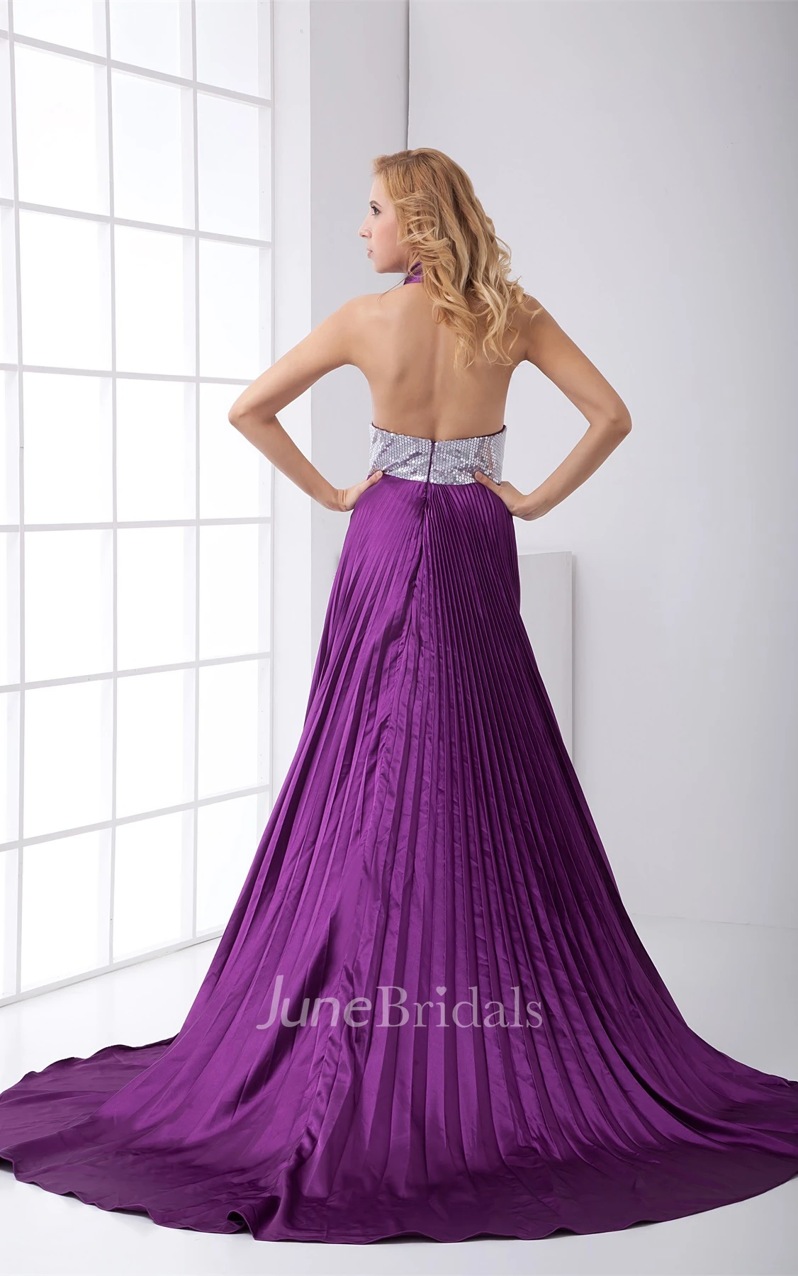 plunged sleeveless floor-length pleated dress with sequined waist
