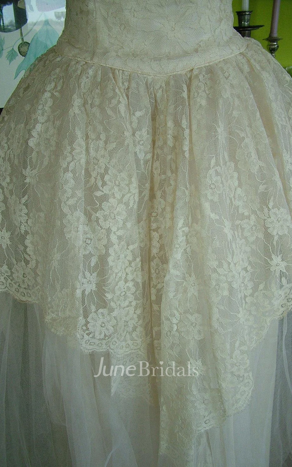 Vintage Off-The-Shoulder Short Sleeve Tulle Dress With Appliques