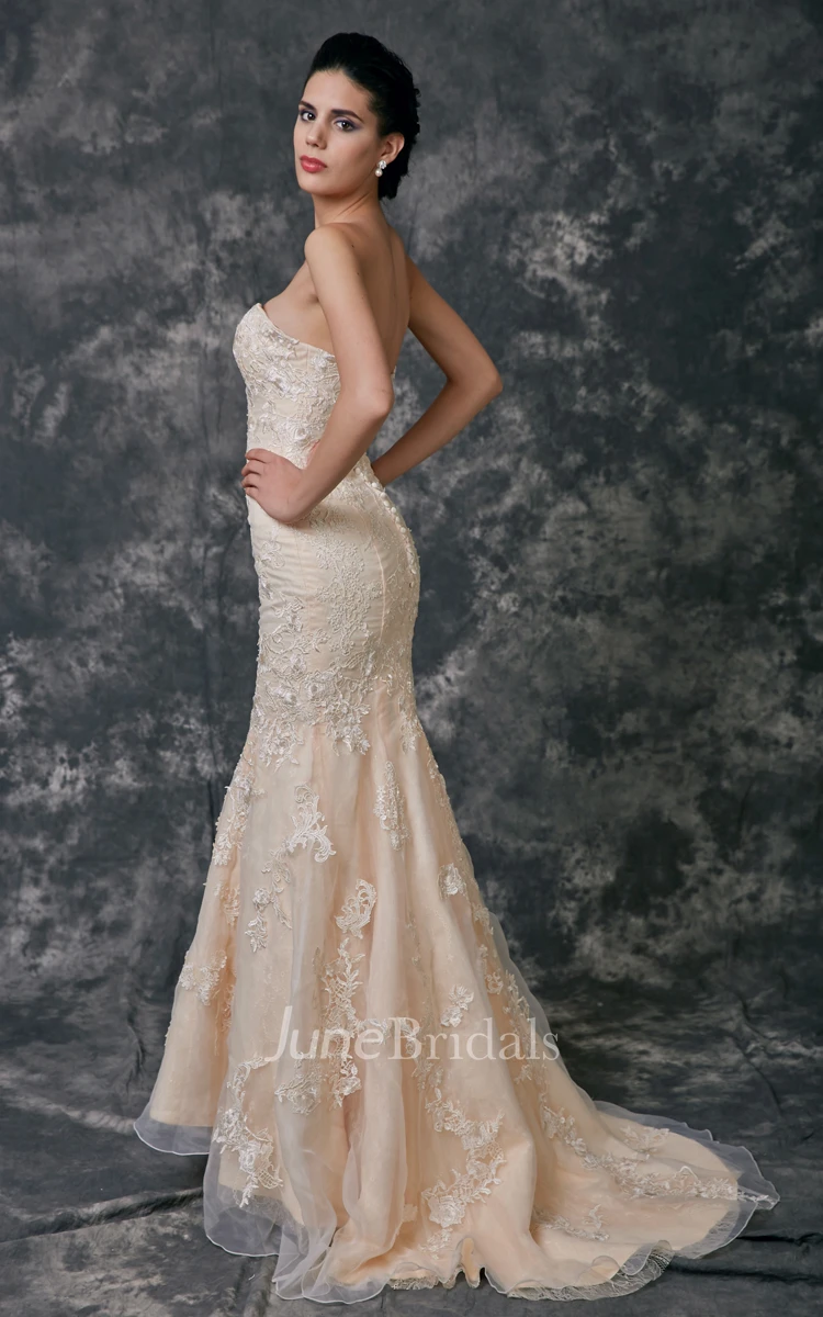 Lace Sweetheart Mermaid Gown With Removable Cap Sleeves