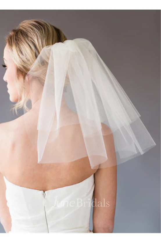 Simple Short Mesh Wedding Veil with Hair Comb