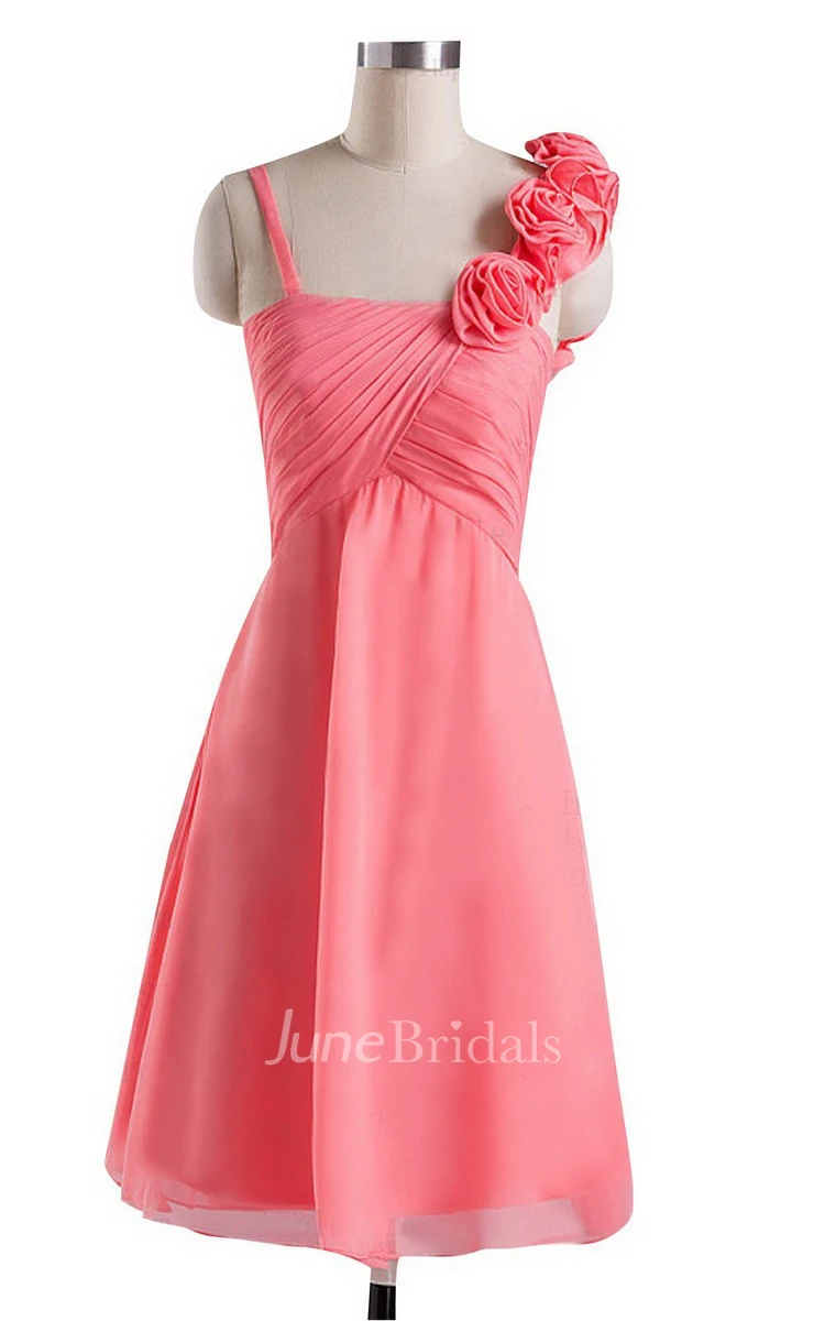 Spaghetti Straps Basque Waist Wedding Dress With 3D-Flower