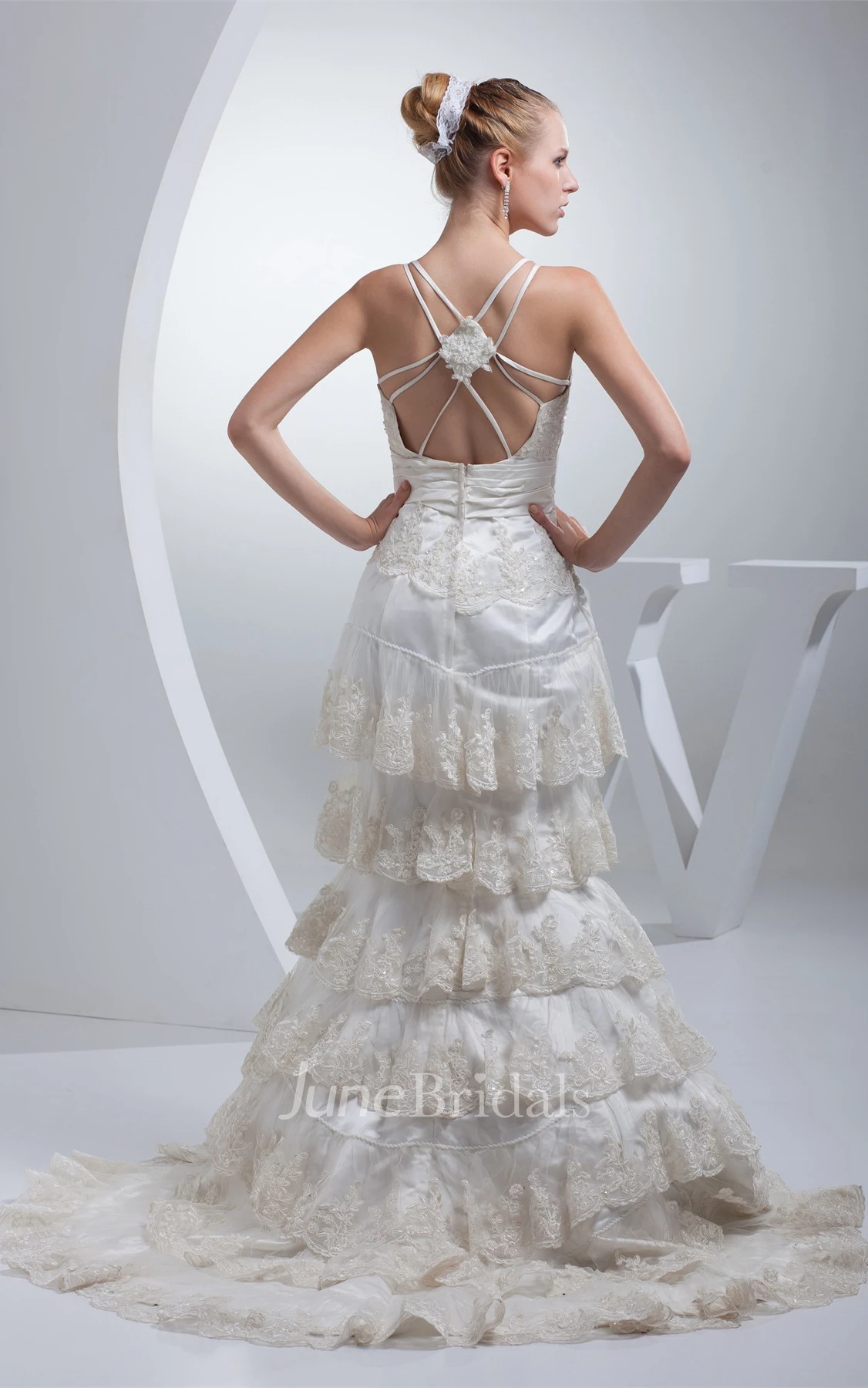 Spaghetti-Strap Tiered Gown with Appliques and Bowknot