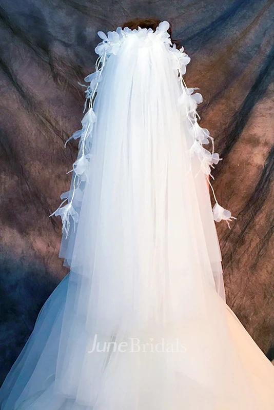 New Short Simple Beautiful Flower Tassel Bridal Veil