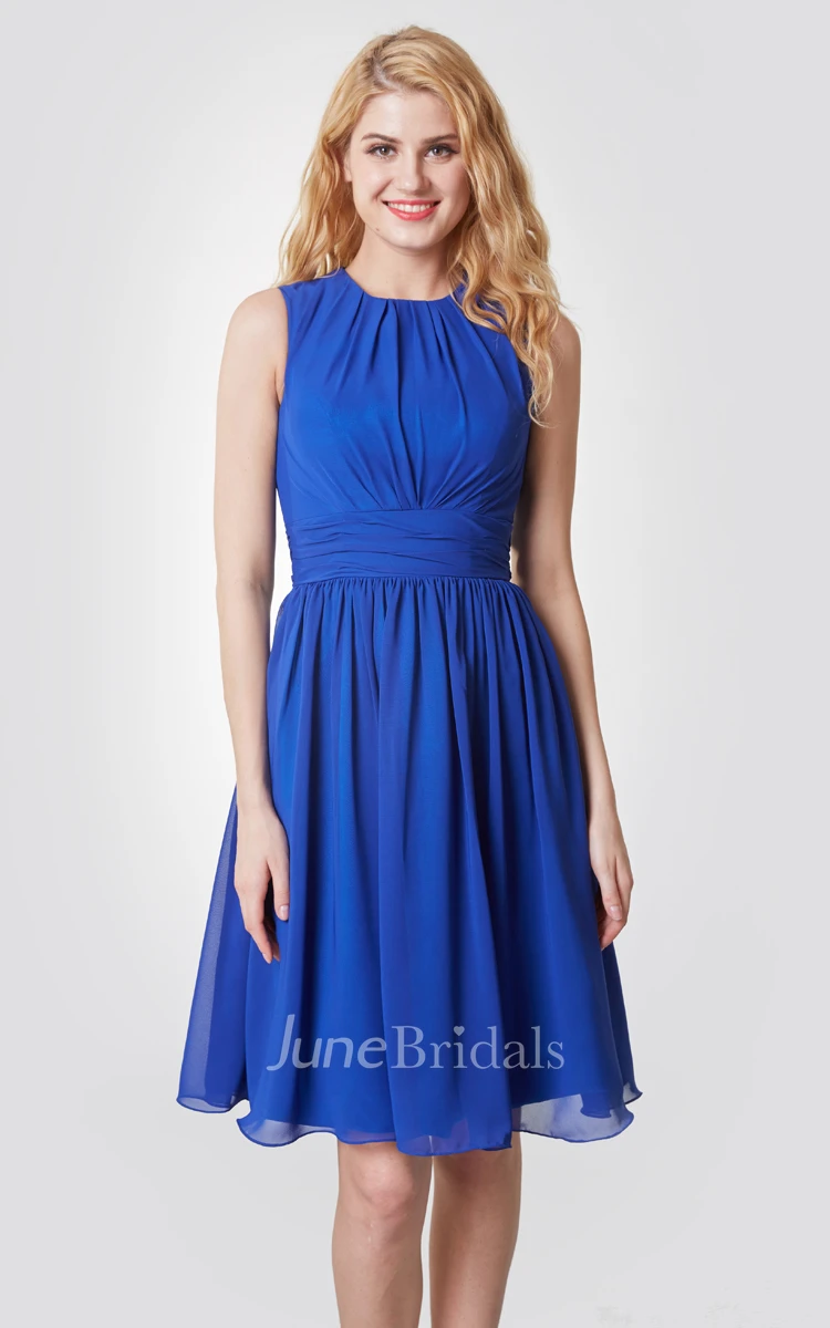 Scoop Neckline Dress with Gathered Waist Floral Detailing