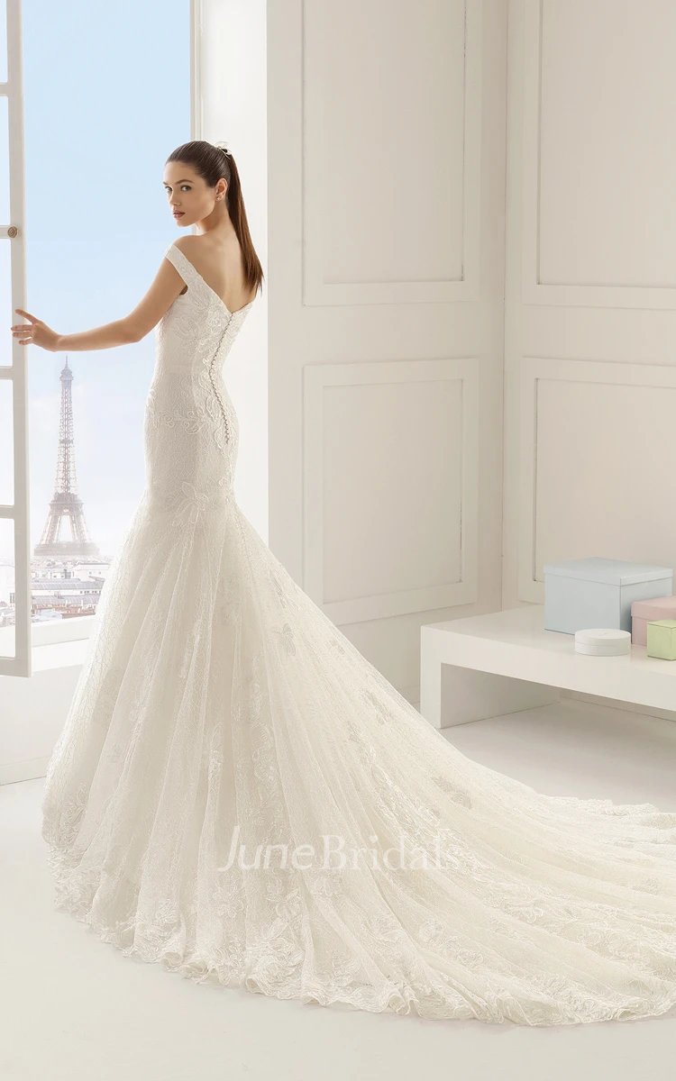 Unique Off-shoulder Lace Mermaid Dress With Chapel Train