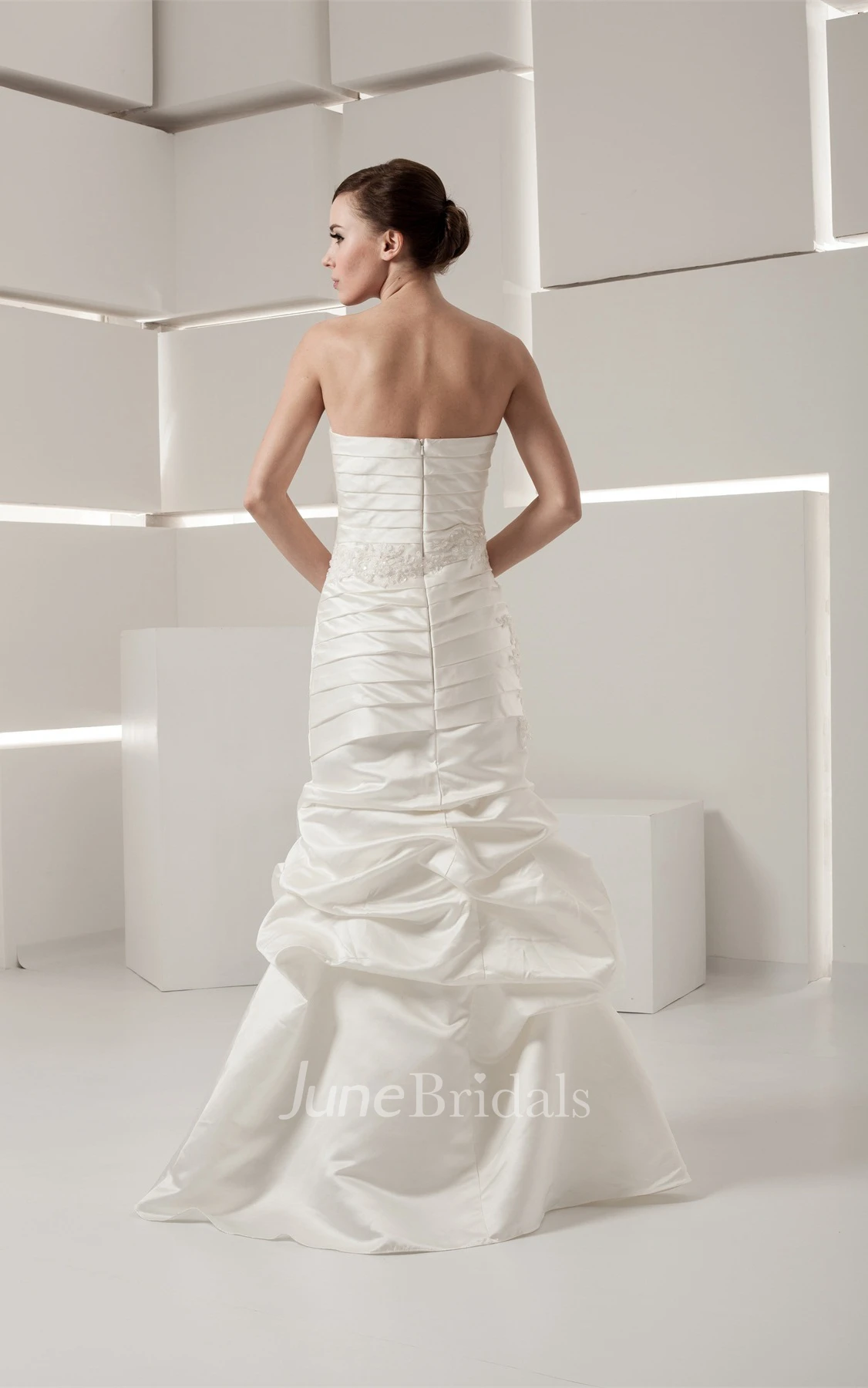 Sweetheart Criss-Cross Pick-Up Gown with Ruching and Appliques