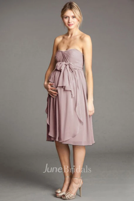 Knee-Length Empire Bowed Strapless Chiffon Bridesmaid Dress With Draping