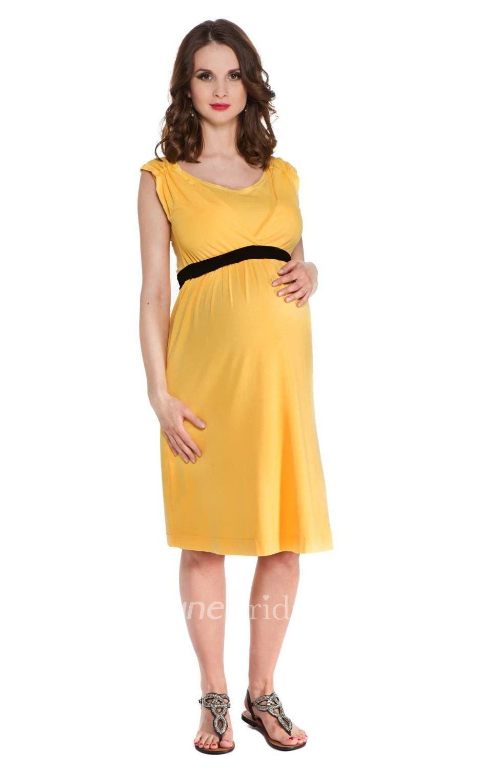 Sleeveless Scoop Neck Knee-length Chiffon Maternity Dress
