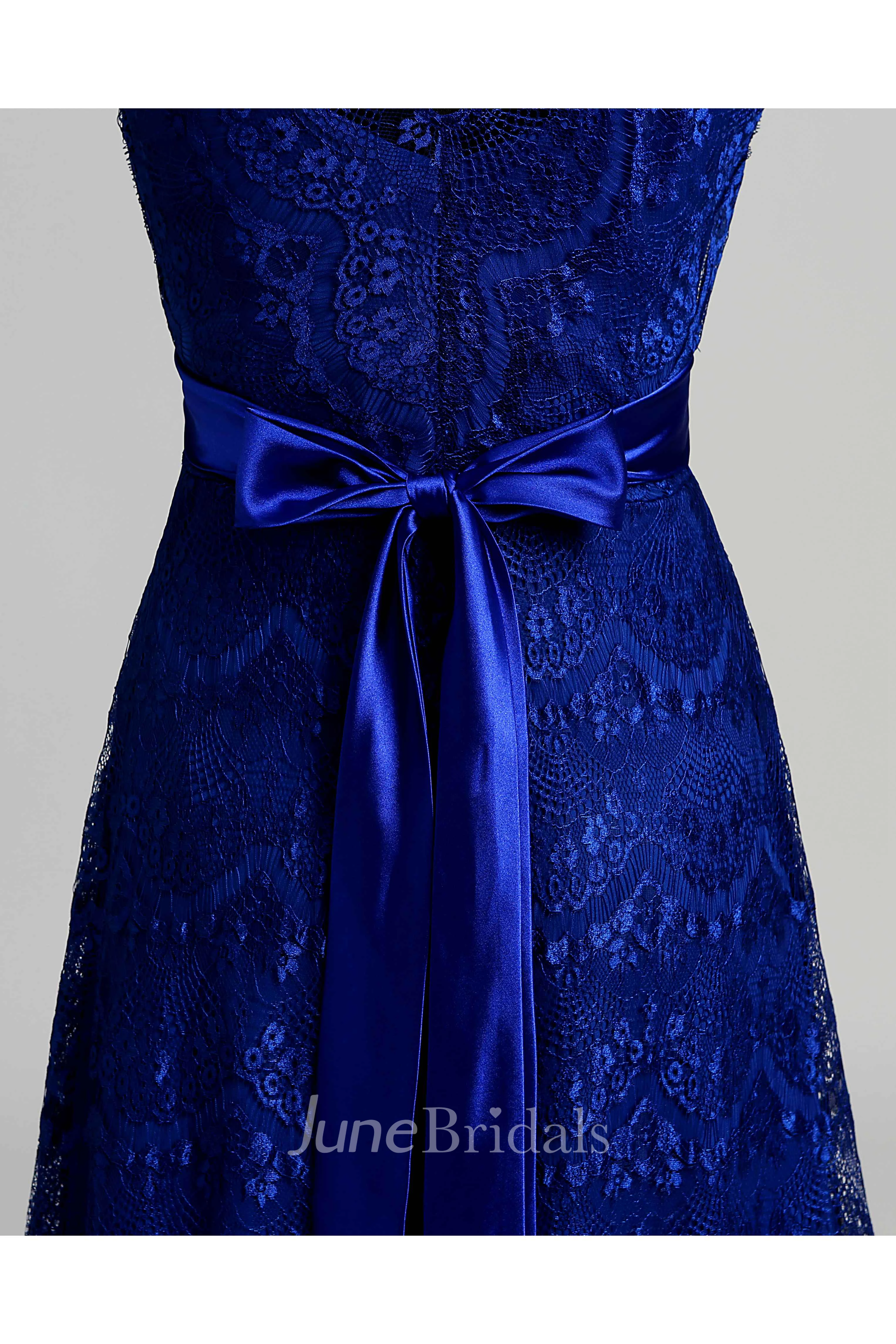 Floor-length A-line V-neck Cap Short Sleeve Low-V Back Lace Maternity Dress with Sweep/Brush Train