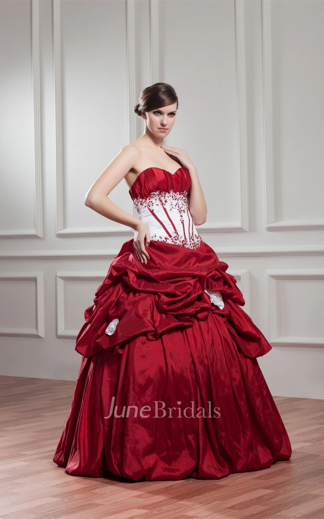 Sweetheart Pick-Up A-Line Ball Gown with Flower and Appliques
