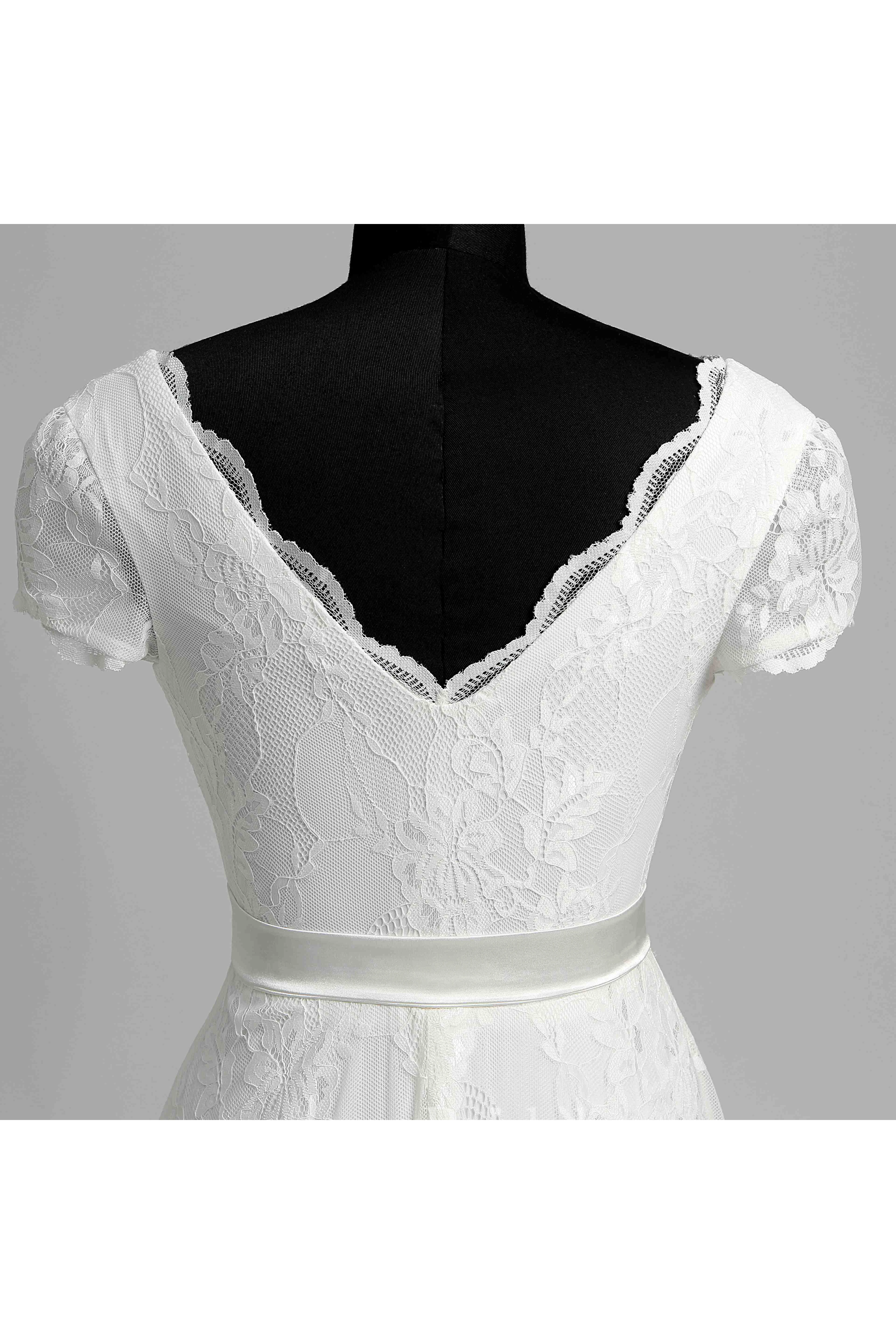 Floor-length A-line Scalloped V-neck Cap Illusion Short Sleeve Low-V Back Lace Weeding Dress