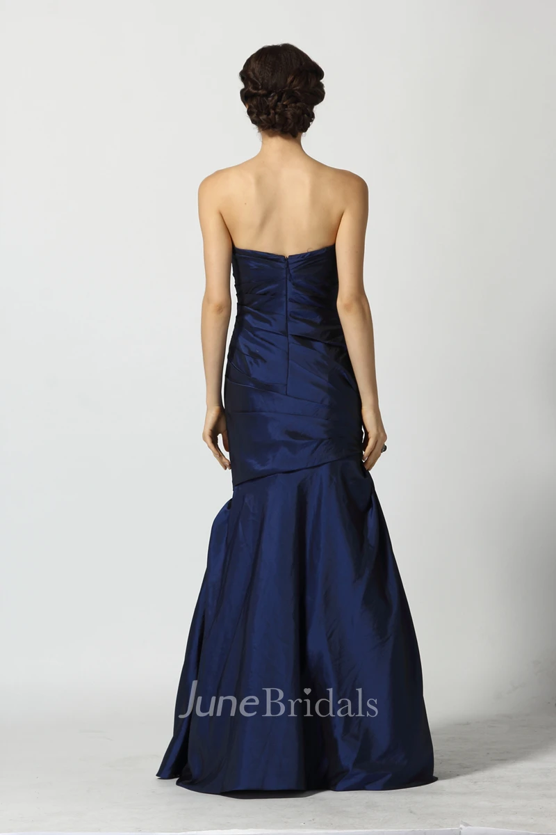 A-Line Sweetheart Sleeveless Floor-length Taffeta Prom Dress with Open Back and Beading