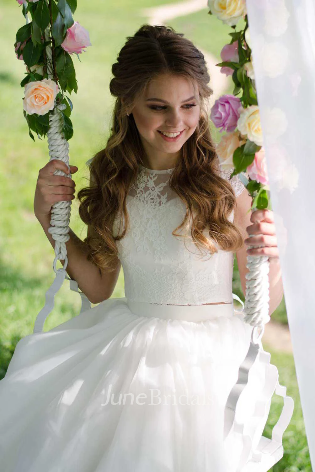 Floor-Length Tulle Satin Lace Wedding Dress