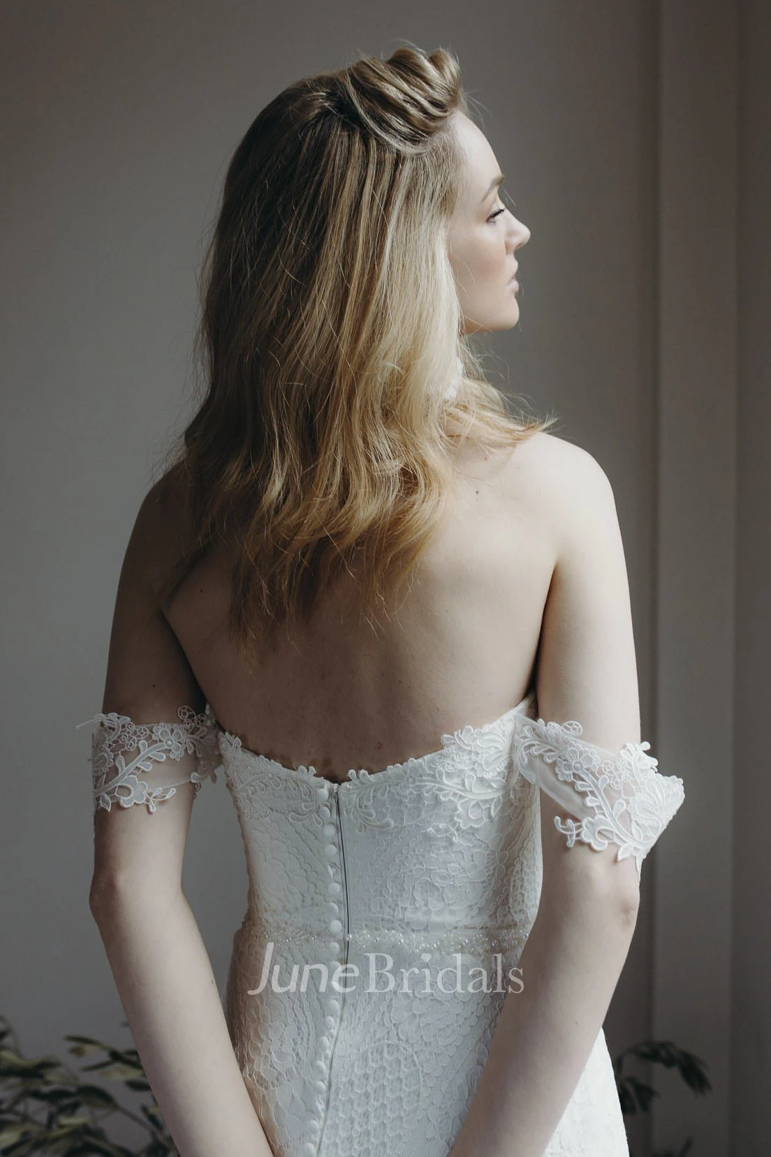 Lace Off-the-shoulder Elegant Sheath Sweetheart Bridal Gown With Open Back And Buttons