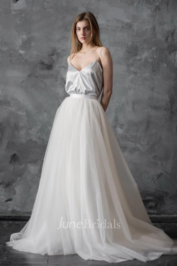 Spaghetti-Strap A-Line Dress With Tulle Skirt And Deep-V Back