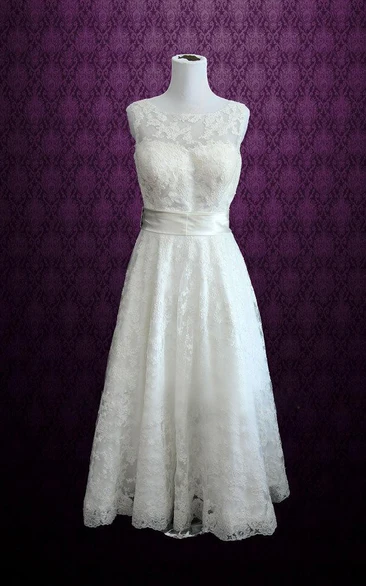 Vintage Sleeveless Retro Boat Neck Lace Tea Length Wedding Dress