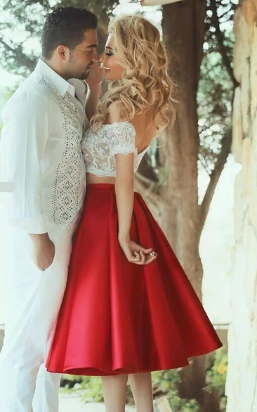 Sexy Red Prom Dresses 2024 With Two Gloves Corset Gown Lace