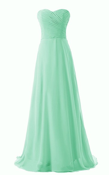 Chic Sweetheart Ruched Chiffon A-line Gown With Train