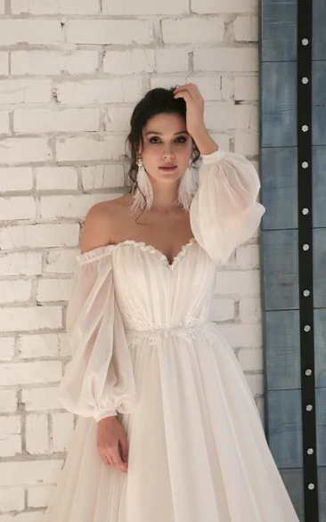 3/4 Off-shoulder Sleeves Sweetheart Elegant Chiffon Wedding Dress with Appliques