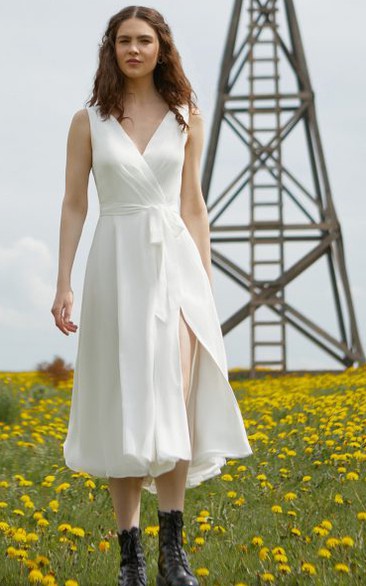 Vintage Chiffon Sleeveless Tea-length A Line V-neck Wedding Dress with Split Front