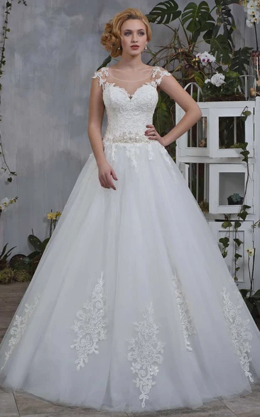Scoop-Neck Cap-Sleeve Ball Gown Wedding Dress With Beading And Appliques