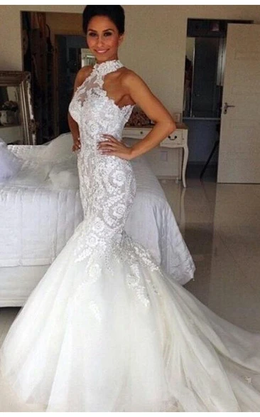 Delicate Halter Tulle Mermaid Wedding Dress With Lace Appliques