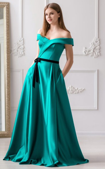 Casual A Line Short Sleeve Satin Off-the-shoulder Floor-length Formal Dress with Pockets