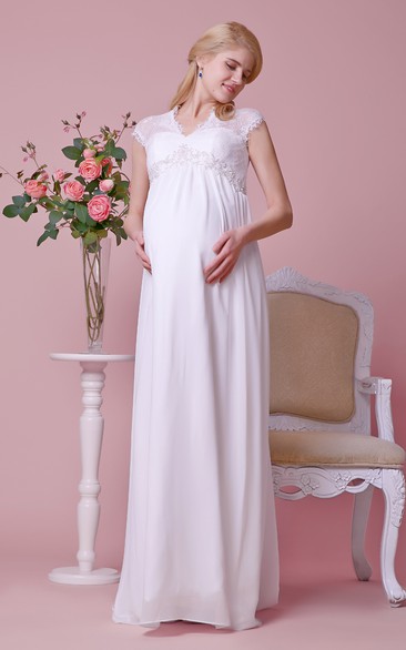 Cap-sleeved A-line Chiffon Maternity Wedding Dress With Lace Bodice and Waist