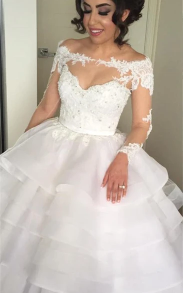 Gorgeous Off-the-shoulder Lace Appliques Wedding Dress Layers Ball Gown
