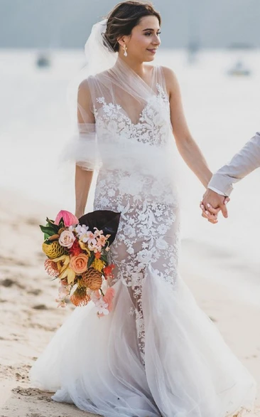 Boho Mermaid Vintage Beach V-neck Ethereal Fairy Wedding Dress with Lace Appliques