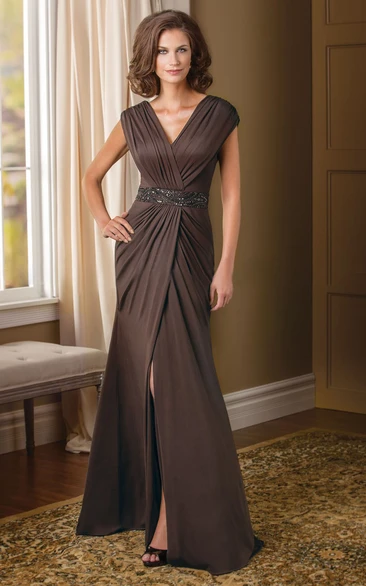 Chocolate Cap-Sleeved V-Neck Mother Of The Bride Dress With Front Slit And Sequins