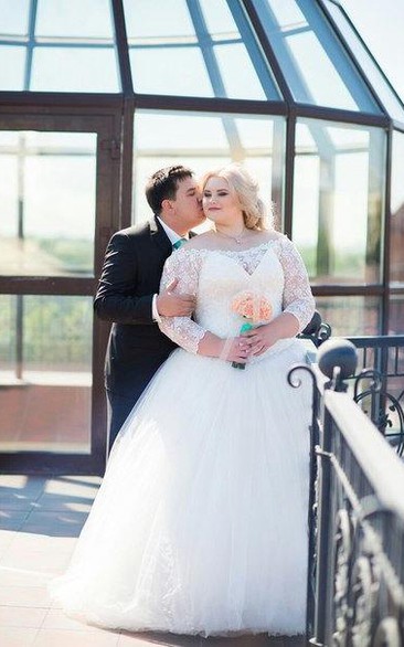 Plus Size Off Shoulder Tulle and Lace A-Line Wedding Dress