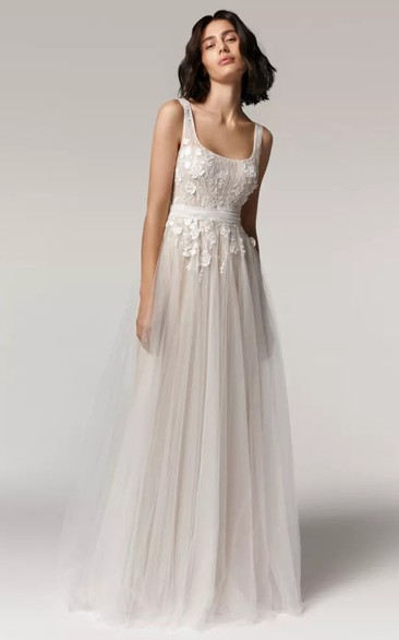 Romantic A Line Scoop Neckline Tulle Open back Wedding Dress with Appliques