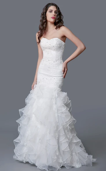 Elegant Strapless Mermaid Dress With Lace Details