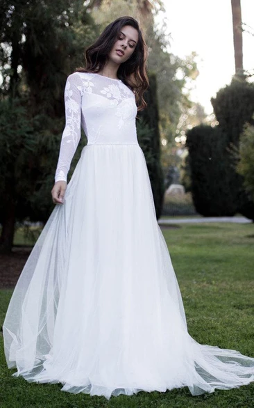 Bateau Long Sleeve Tulle Appliqued Wedding Dress