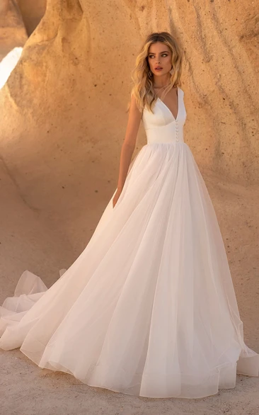 Sleeveless V-neck And V-back Tulle A-line Wedding Dress With Button Details