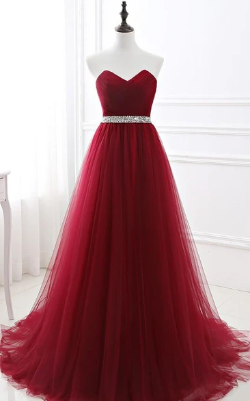 Romantic A Line Tulle Strapless Sweetheart Sleeveless Formal Dress with Beading