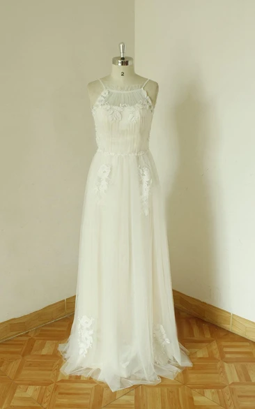 Spaghetti Neck A-Line Floor-Length Tulle Wedding Dress With Appliques