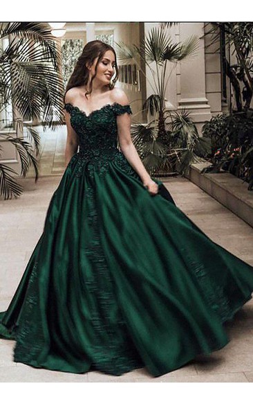 Ball Gown Off-the-shoulder Sleeveless Floor Length Lace Satin Dress