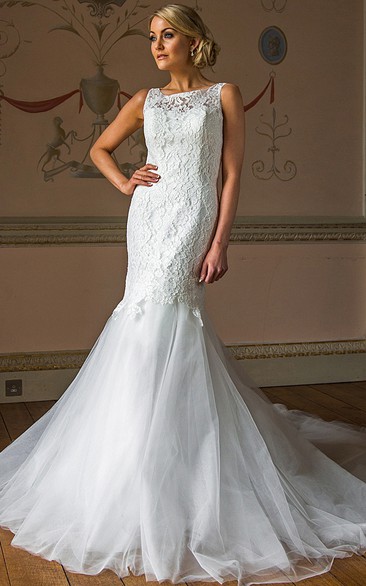 Mermaid Sleeveless Appliqued Floor-Length Bateau Lace&Tulle Wedding Dress With Illusion Back And Chapel Train
