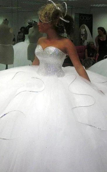 Stunning Sweetheart Ball Gown Wedding Dresses Sequins Tulle