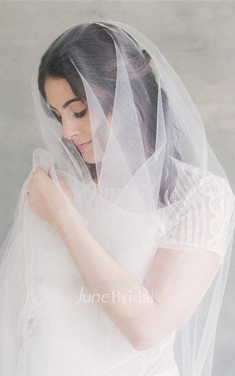 Simple Romantic Tulle Long Wedding Veil