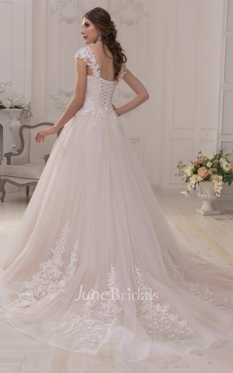 Short Sleeve V-Neck A-Line Tulle Ball Gown Wedding Dress With Appliques And Court Train