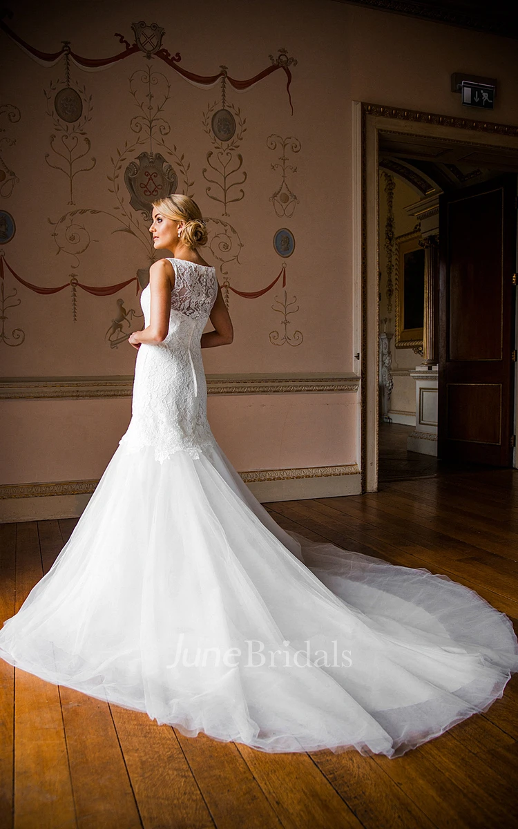 Mermaid Sleeveless Appliqued Floor-Length Bateau Lace&Tulle Wedding Dress With Illusion Back And Chapel Train