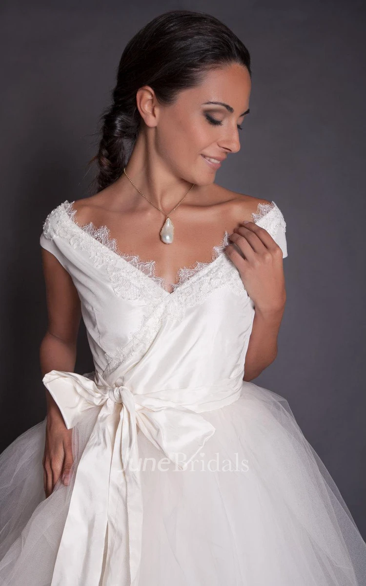 Asymmetrical Tulle Lace Taffeta Dress With Beading Zipper