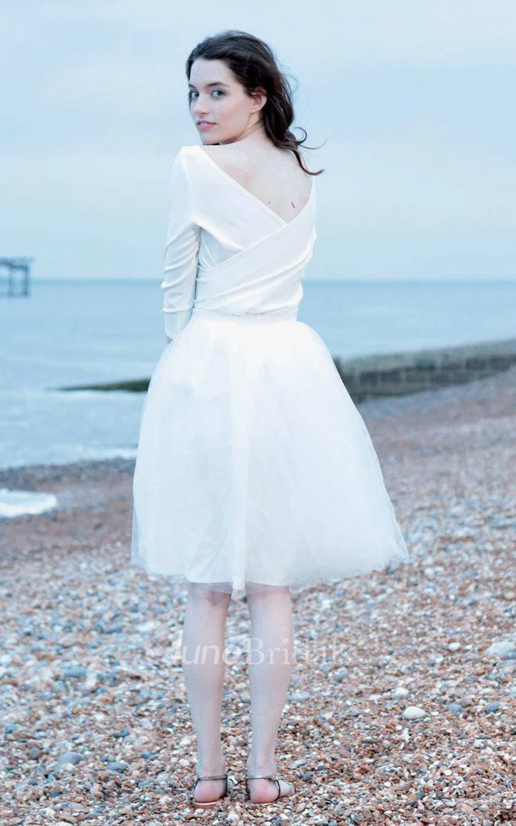 Short Mini Long Sleeve Tulle Wedding Dress