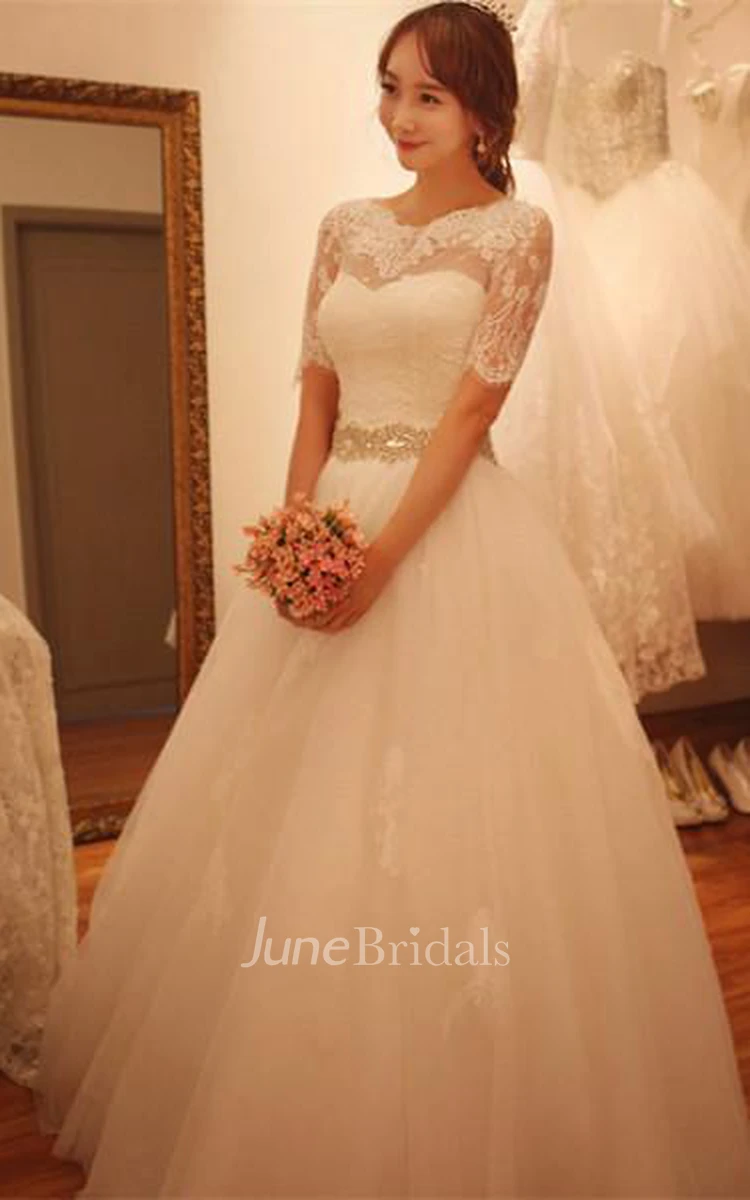 Elegant Half-Sleeve Tulle Lace Wedding Dresses A-Line With Crystal