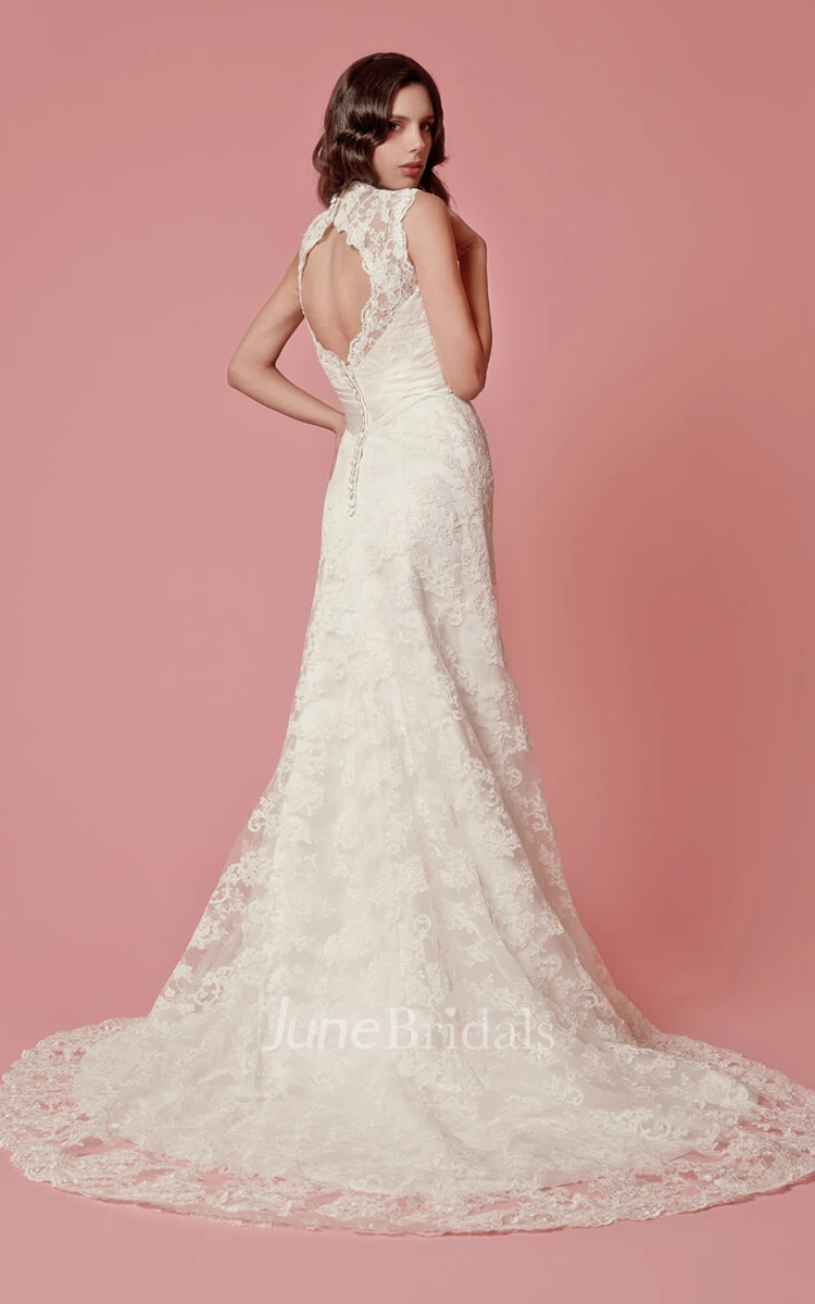 Sleeveless A-Line Lace Long Dress With Scalloped-Edge Neckline